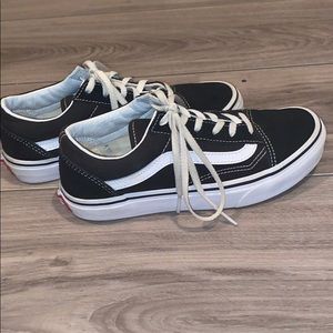 old skool black and white vans